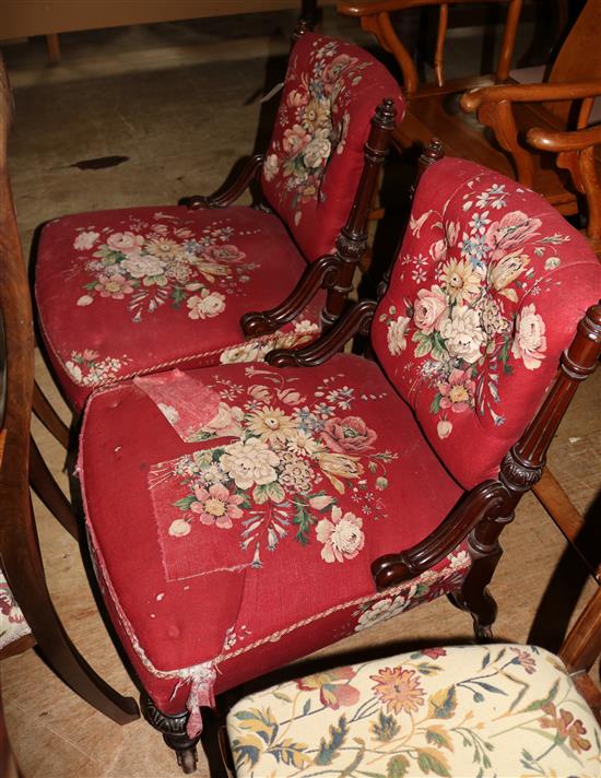 Pair nursing chairs